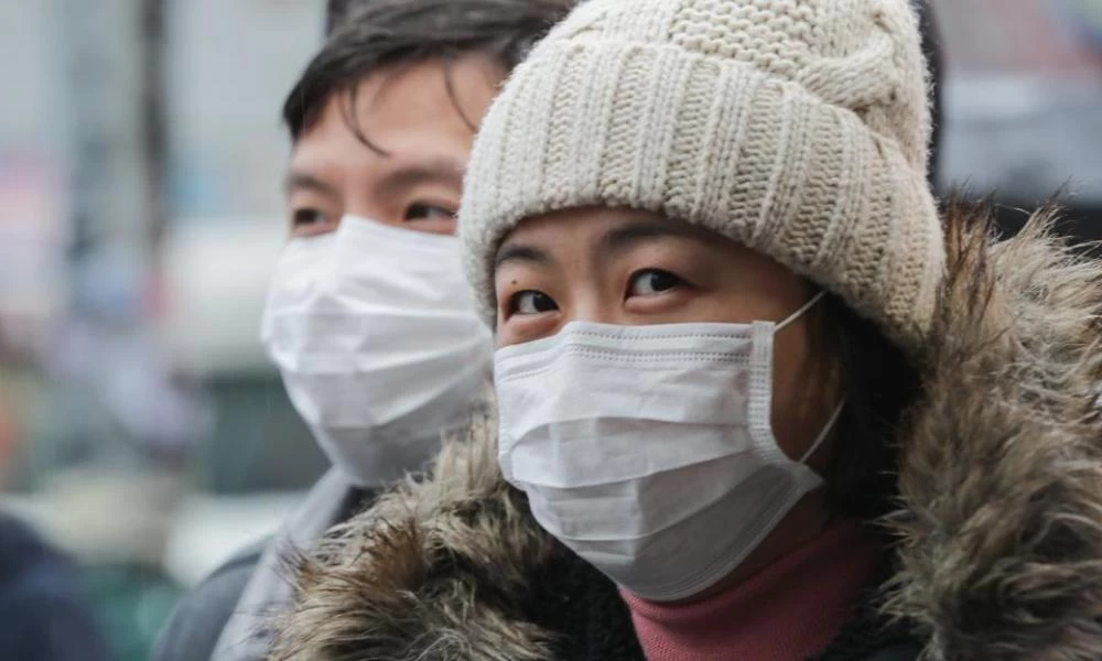 Απίστευτο βίντεο με το πως φτιάχνουν τις μάσκες προστασίας